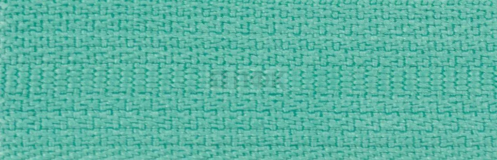 Рулонная молния спиральная (витая) тип 5 цв 255 15гр/м (рул 200м/уп 2000м)